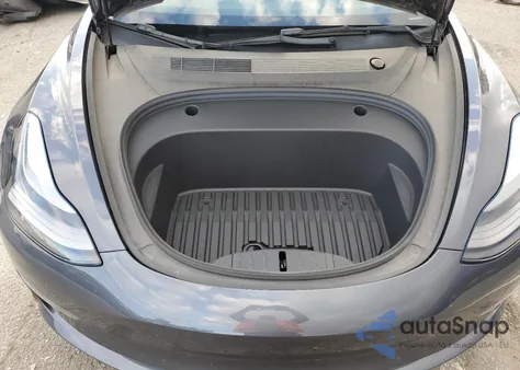 2022 Tesla Model 3 z USA, uszkodzony, nr VIN 5YJ3E1EAXNF232152